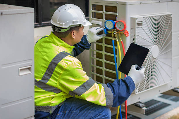 Professional Hvac technician working in Gaithersburg, MD